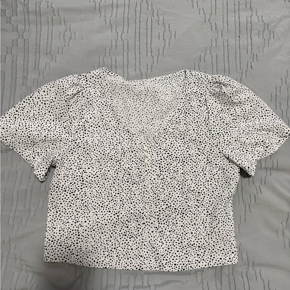 SHEIN Black and White Dotted Blouse